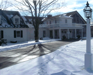 Winter scene, Salem Cross Inn, West Brookfield, MA