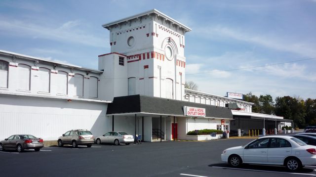 Picture of Ann and Hope Outlet Center, Cumberland RI