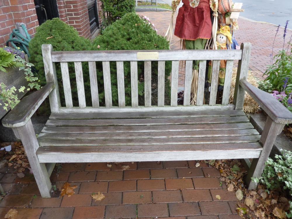 Bench outside Crafty Yankee in Lexington honors the late Mudge Hall.
