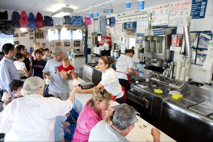 Crowds at Four Seas Ice Cream, Cape Cod.