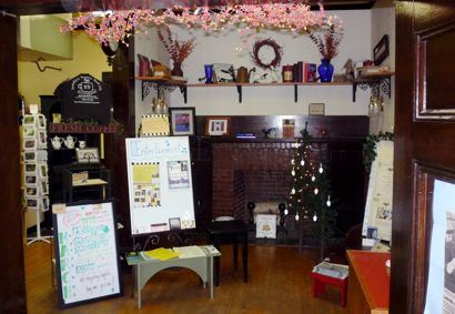 Somethin's Brewin' Cafe interior photo, Lakeville, MA