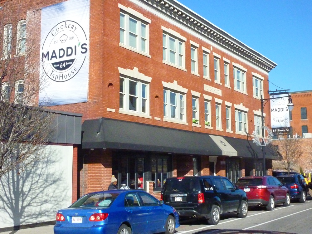 Maddi's Cookery & TapHouse is a fabulous restaurant located at the Canal District in Worcester, Massachusetts.