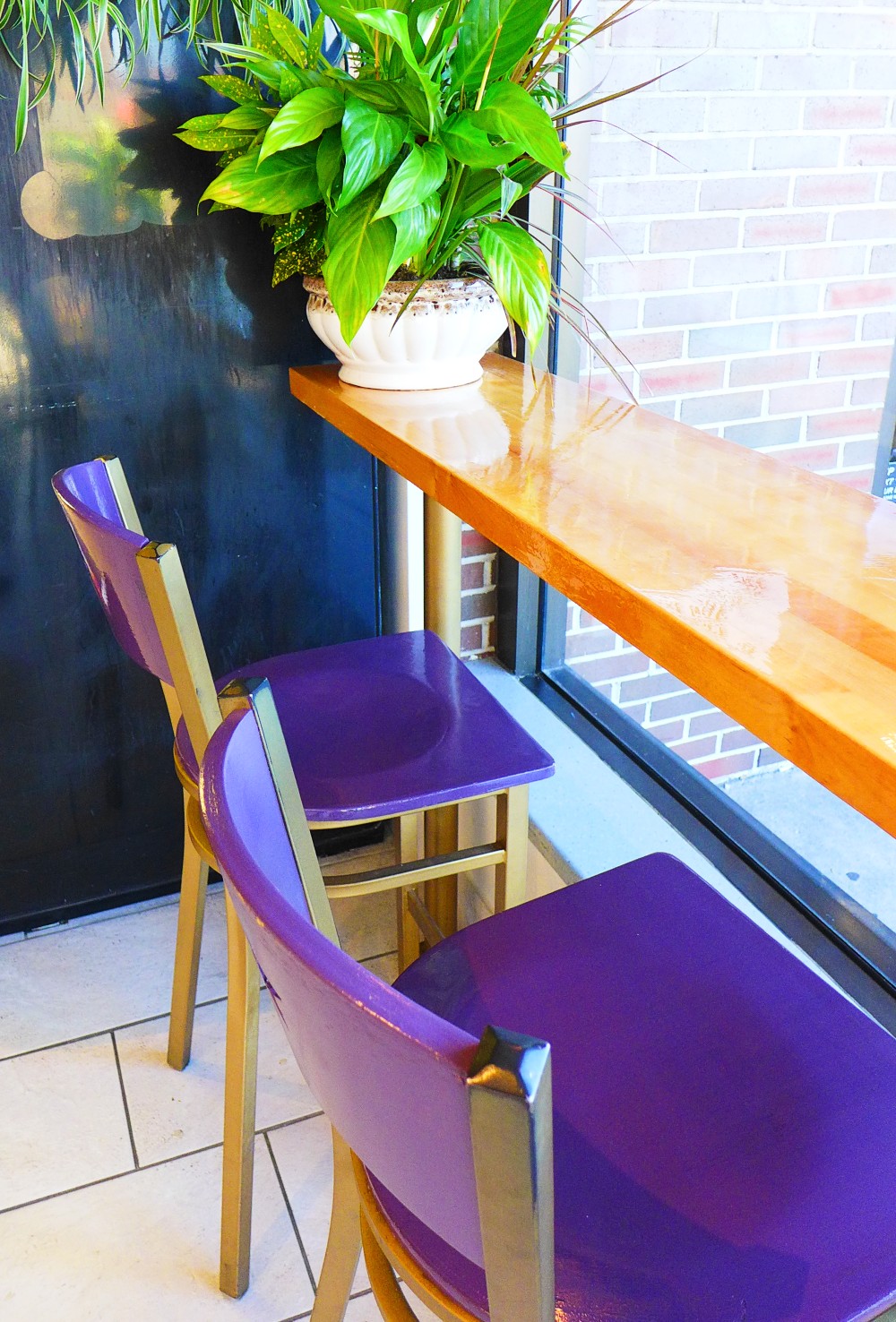 Window seats at The Juice Bar in Norwood, Mass.