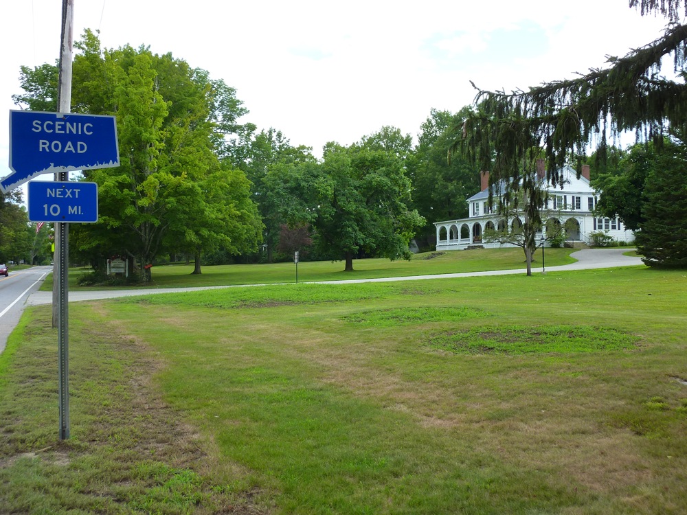 Scenic drive in Woodstock, Connecticut -- the Quiet Corner of Connecticut